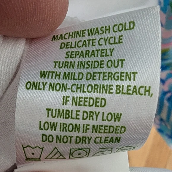 Lilly Pulitzer Finn Long Sleeve Print Women's Top - Picture 9 of 9